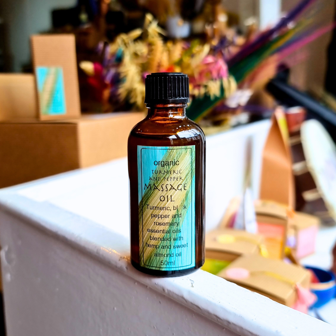 Tumeric and Pepper Massage Oil