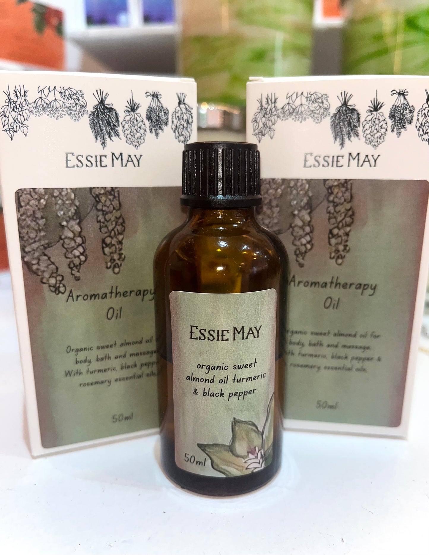 Tumeric and Pepper Massage Oil